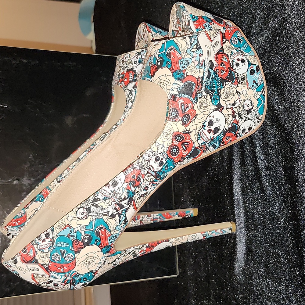 Shoedazzle Marlayna 11